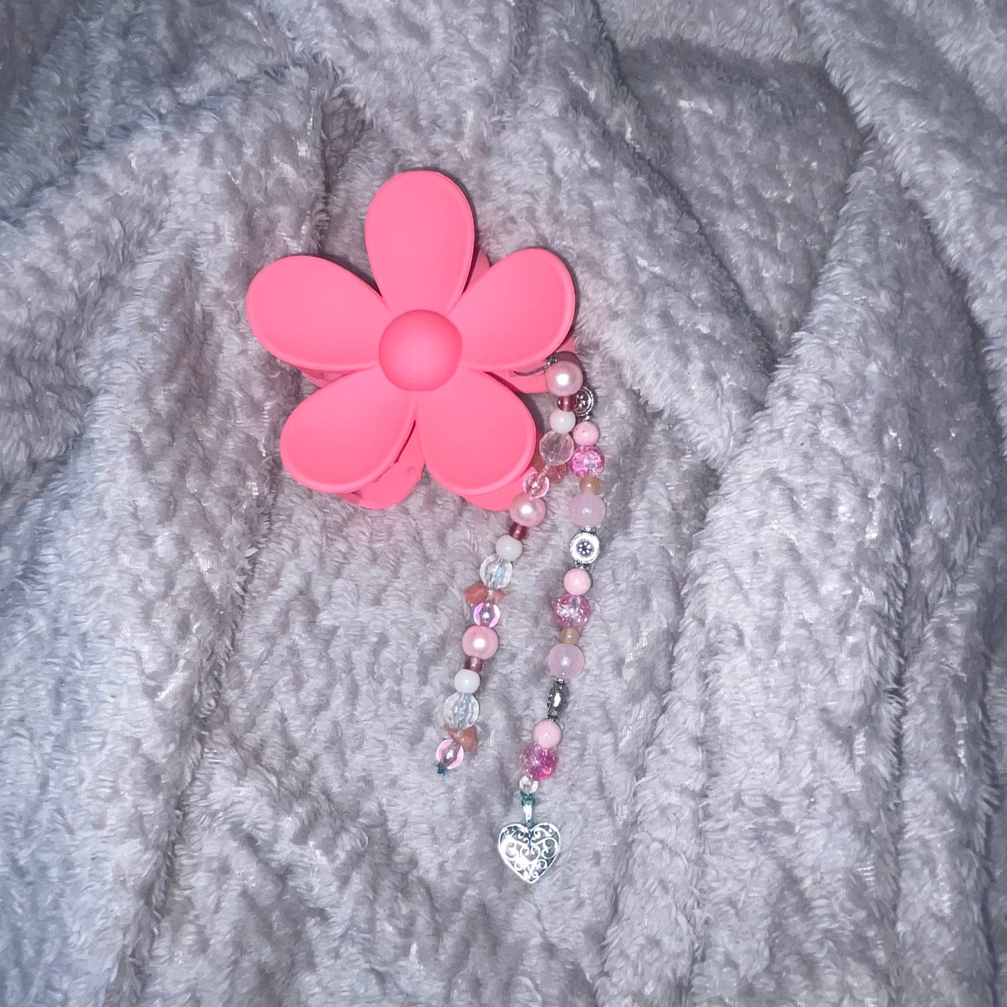Flower hair clip